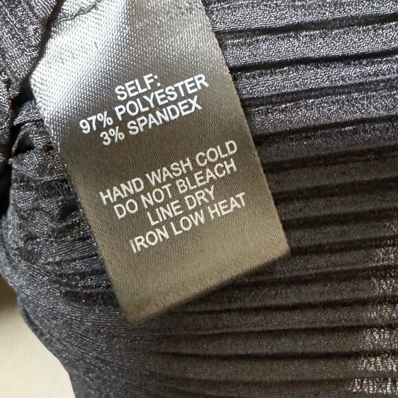 Lulus Sweet Victory Black Pleated Tie Front Peplum Top Black Womens Medium NEW - Picture 12 of 14